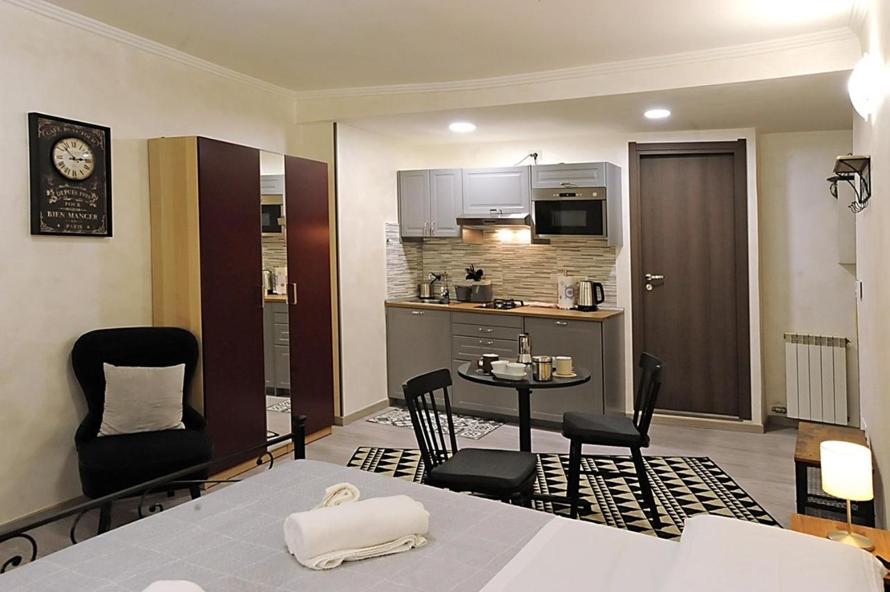 Cozy Studio In Turin City Center By Wonderful Italy Exteriör bild